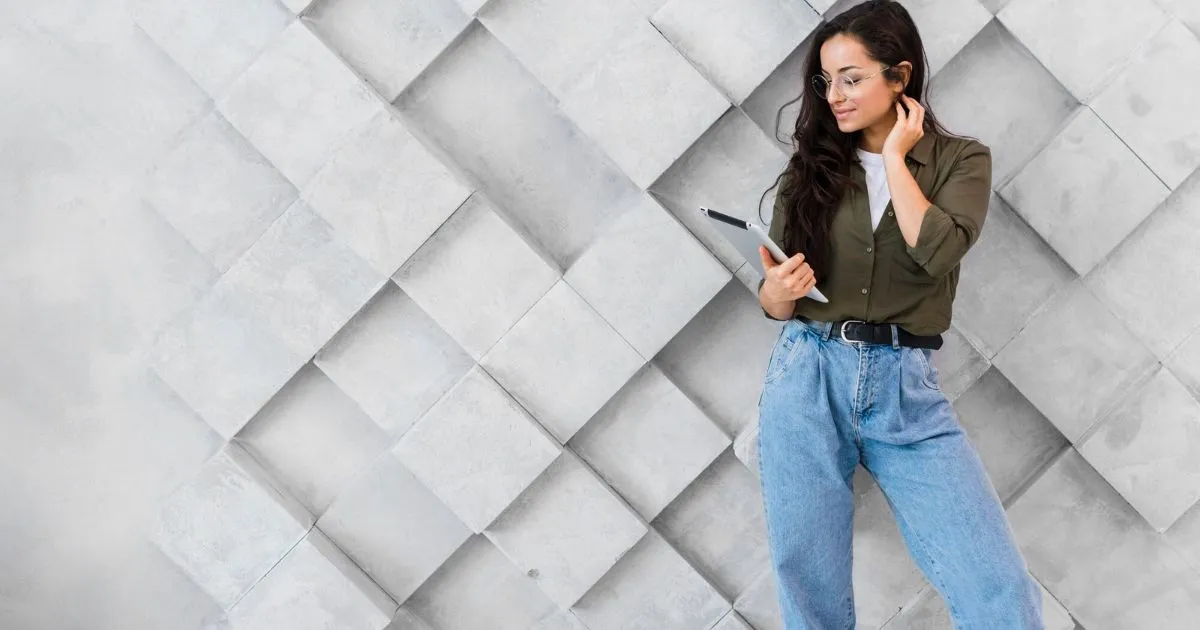 does business casual include jeans for women