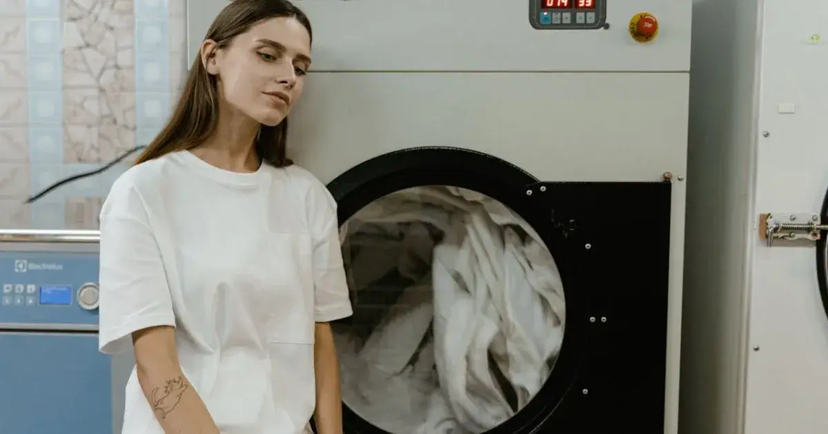 how to get rust stains out of clothes